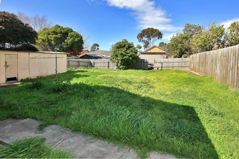 24 Henderson Street, LAVERTON VIC 3028, Laverton - Thumbnail 5
