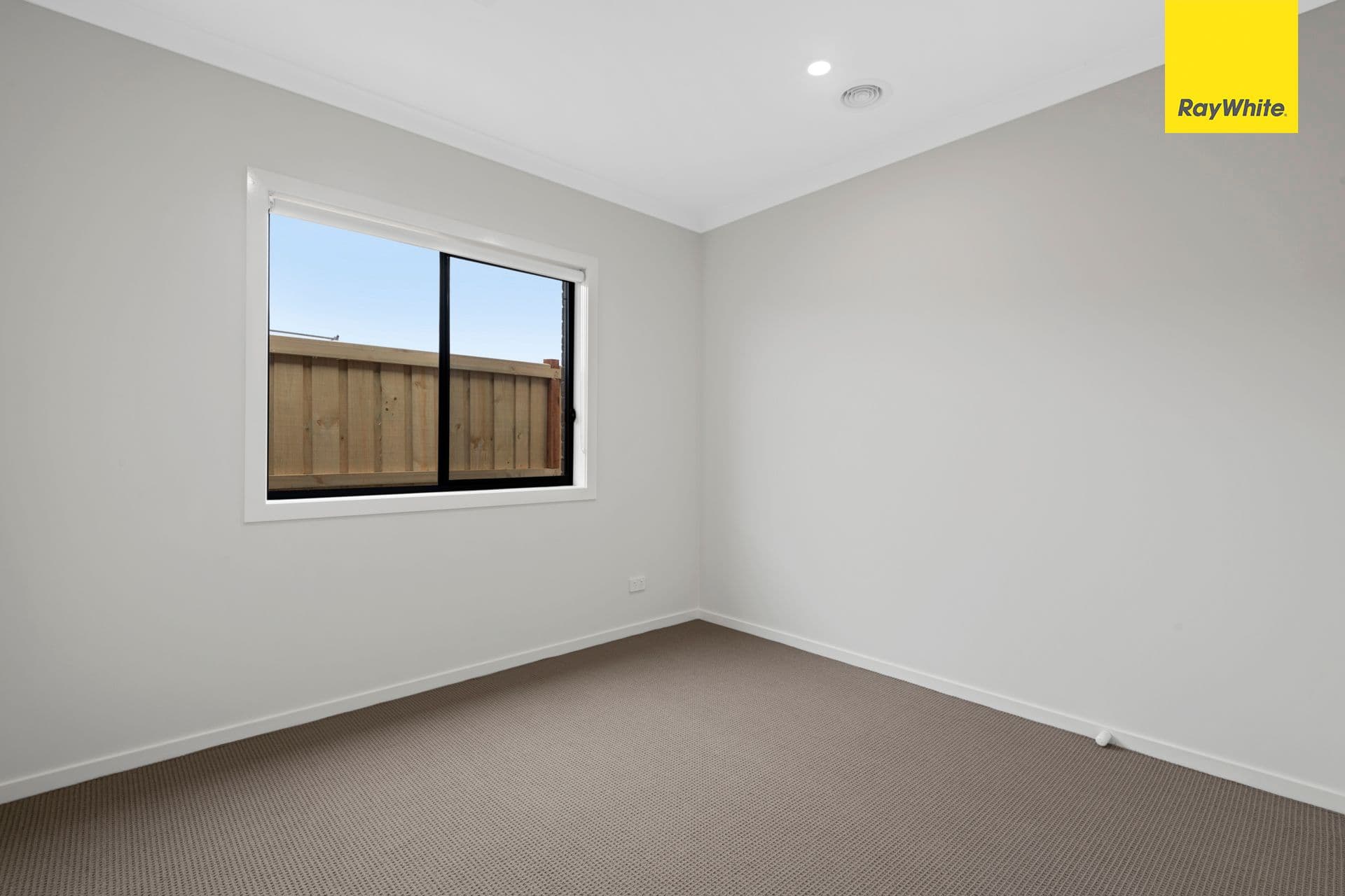 7 Midguard Road, WEIR VIEWS VIC 3338, Weir Views - Thumbnail 7