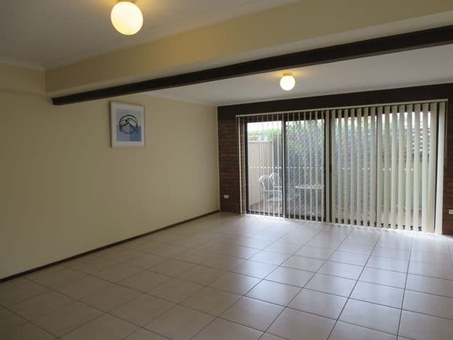 17 Duet Drive, Mermaid Waters QLD 4218, Mermaid Waters - Thumbnail 3