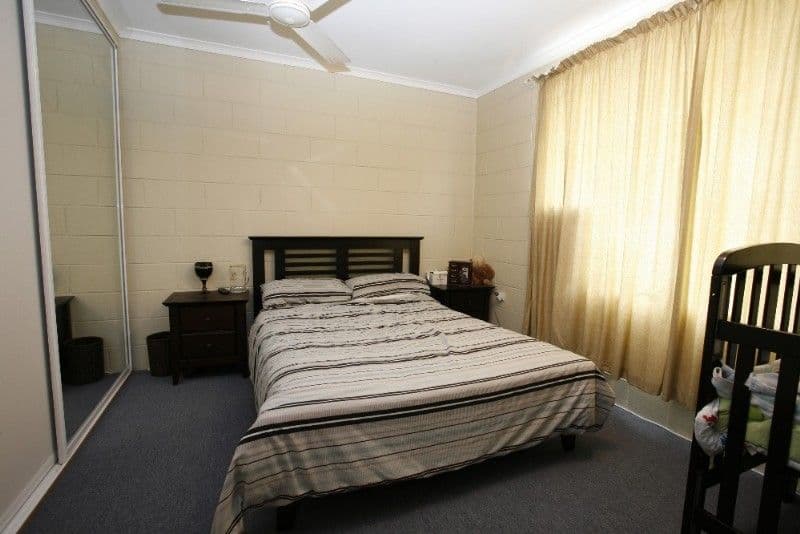 20 Carmody Street, HERMIT PARK QLD 4812, Hermit Park - Thumbnail 5
