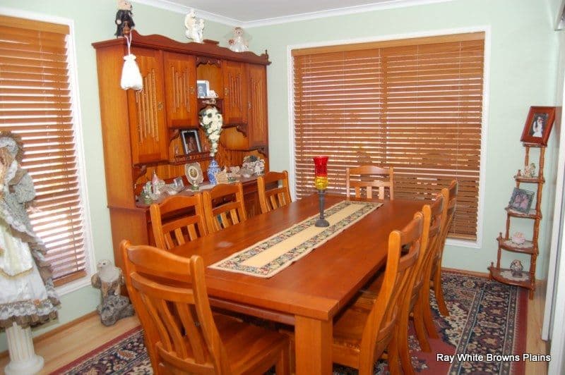 27 Jade Gardens Drive, BORONIA HEIGHTS QLD 4124, Boronia Heights - Thumbnail 4