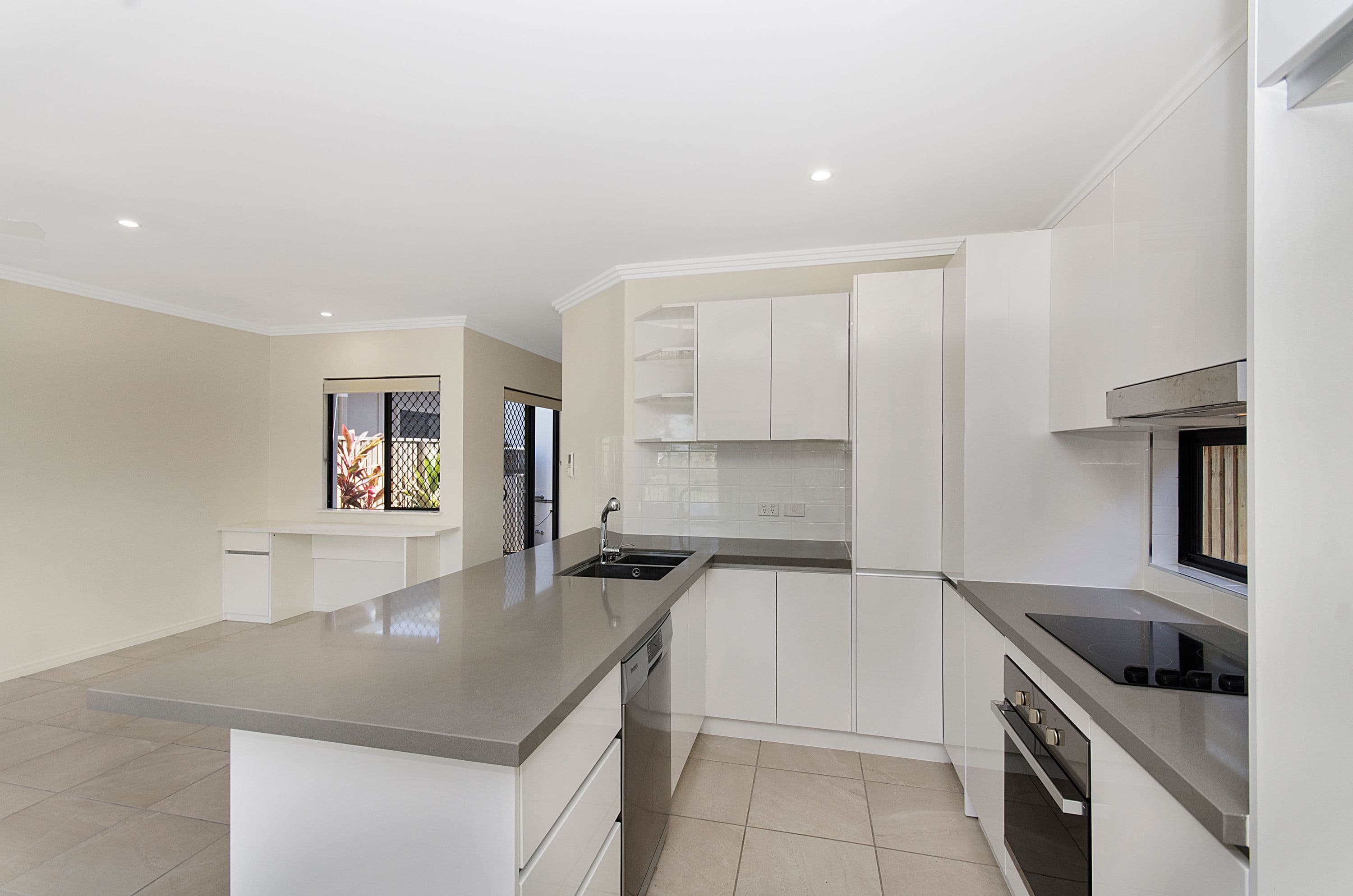 38A & 38B Goode Lane, Oonoonba QLD 4811, Oonoonba - Thumbnail 3