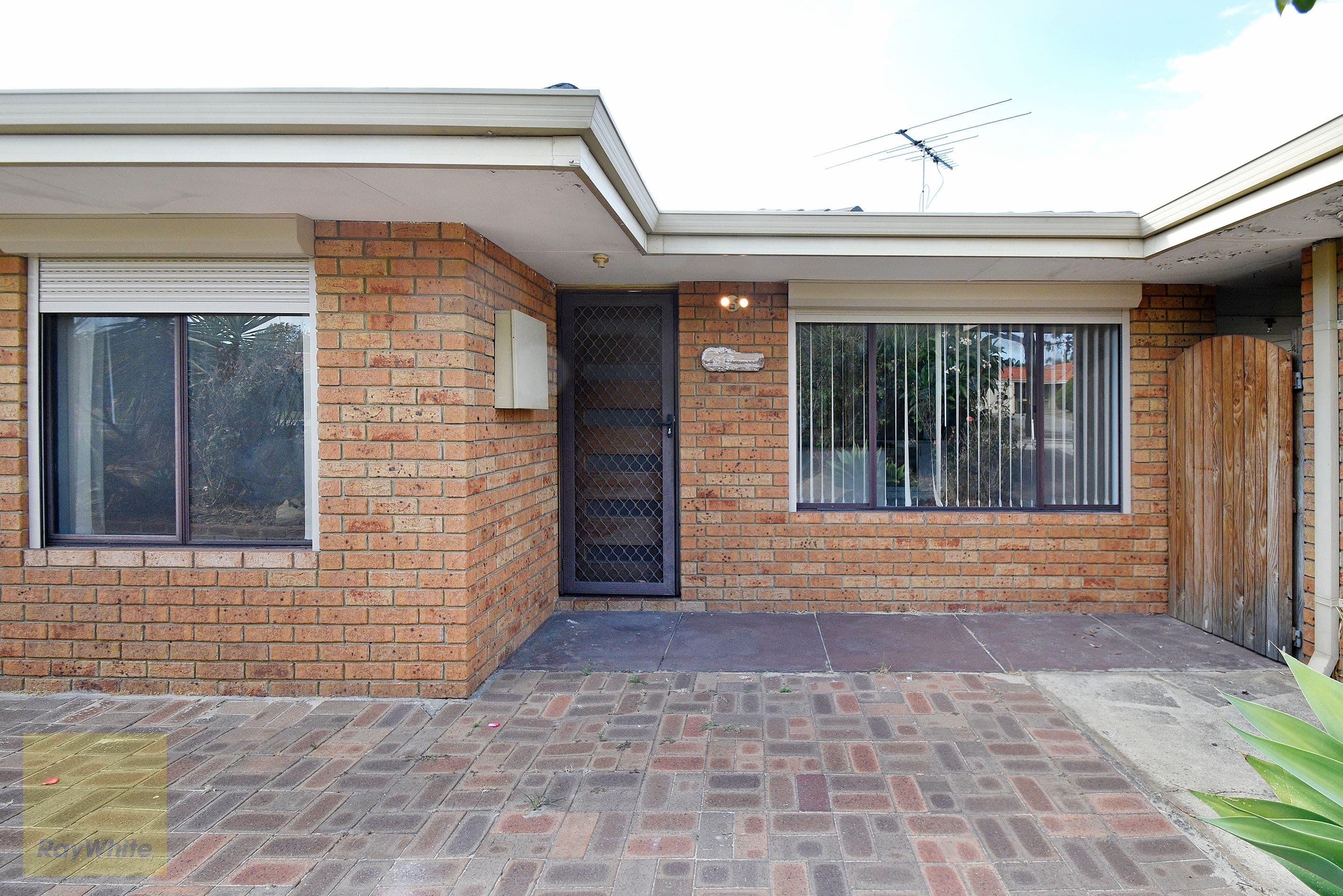 43 Cromwell Road, Alexander Heights WA 6064, Alexander Heights - Thumbnail 3