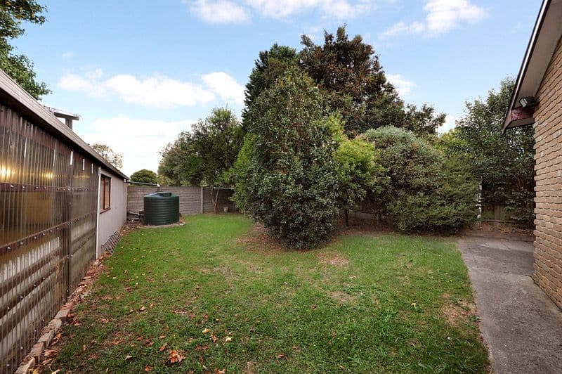 13 Commercial Road, FERNTREE GULLY VIC 3156, Ferntree Gully - Thumbnail 8