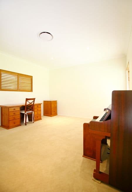 2 Ascot Crescent, SAMFORD VALLEY QLD 4520, Samford Valley - Thumbnail 6