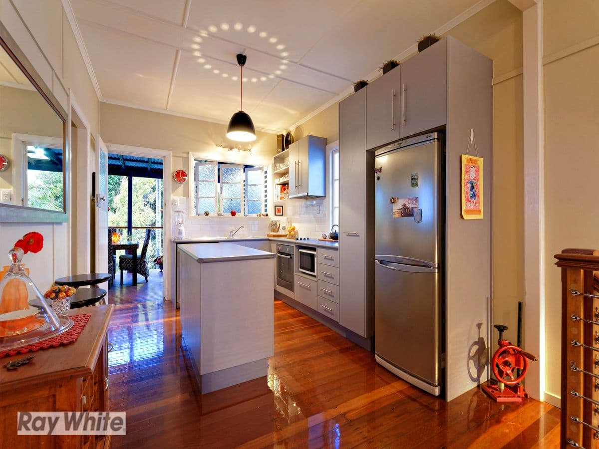 31 Joseph Street, Margate QLD 4019, Margate - Thumbnail 3