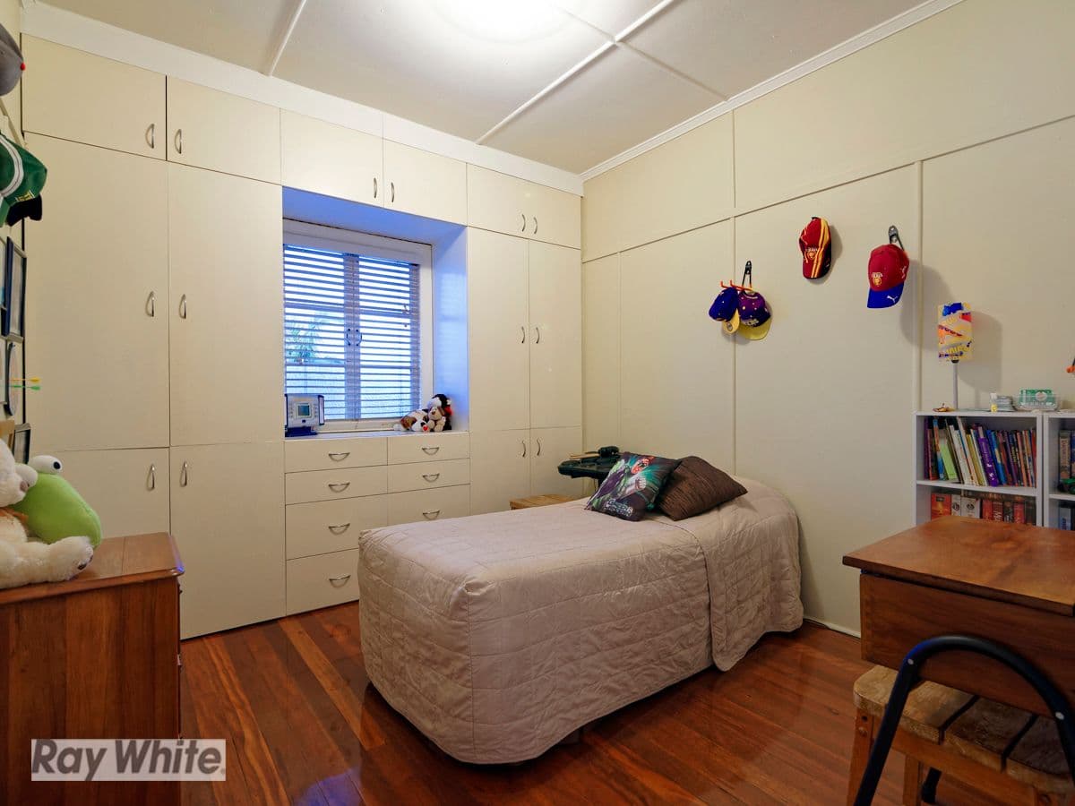 31 Joseph Street, Margate QLD 4019, Margate - Thumbnail 6