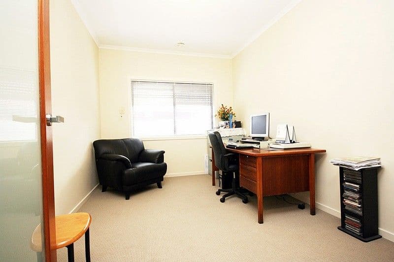 6 Cunningham Chase, BURNSIDE HEIGHTS VIC 3023, Burnside Heights - Thumbnail 8
