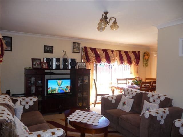 10 Raftery Street, CENTENARY HEIGHTS QLD 4350, Centenary Heights - Thumbnail 2