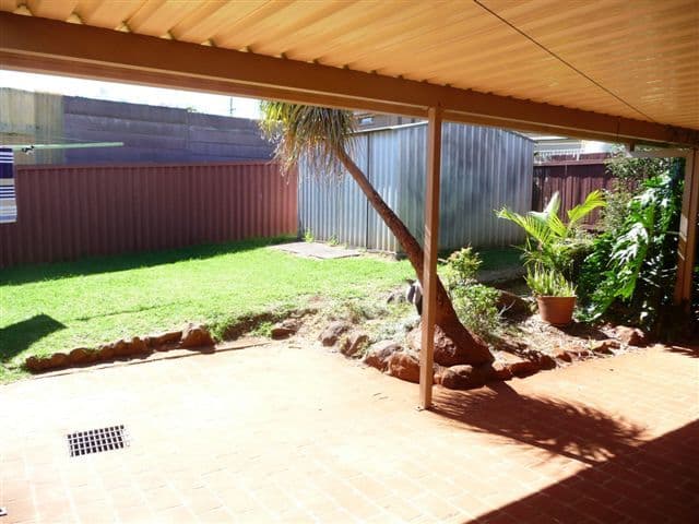 10 Raftery Street, CENTENARY HEIGHTS QLD 4350, Centenary Heights - Thumbnail 4