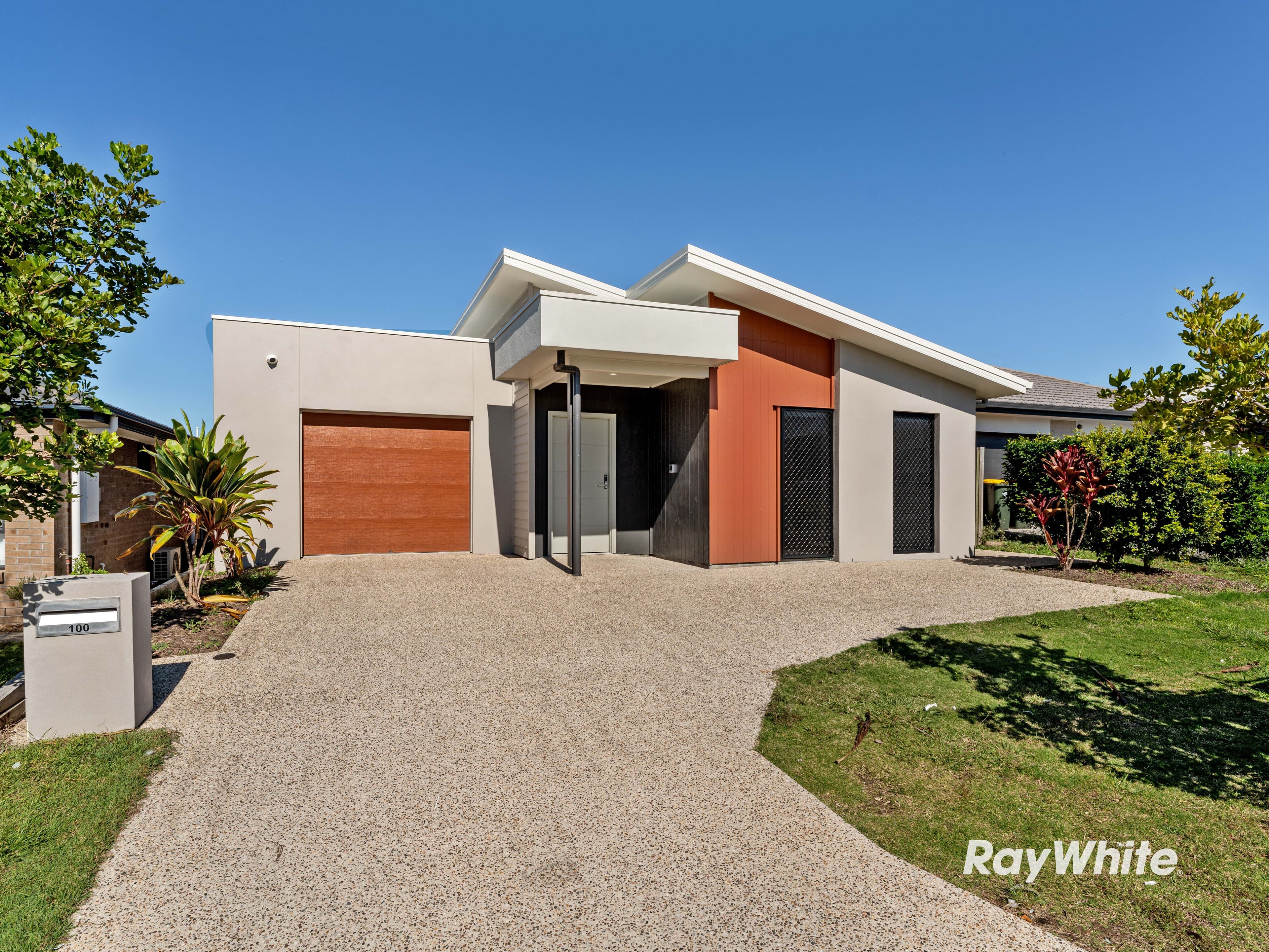 100 Mercy Circuit, Park Ridge QLD 4125, Park Ridge - Thumbnail 2