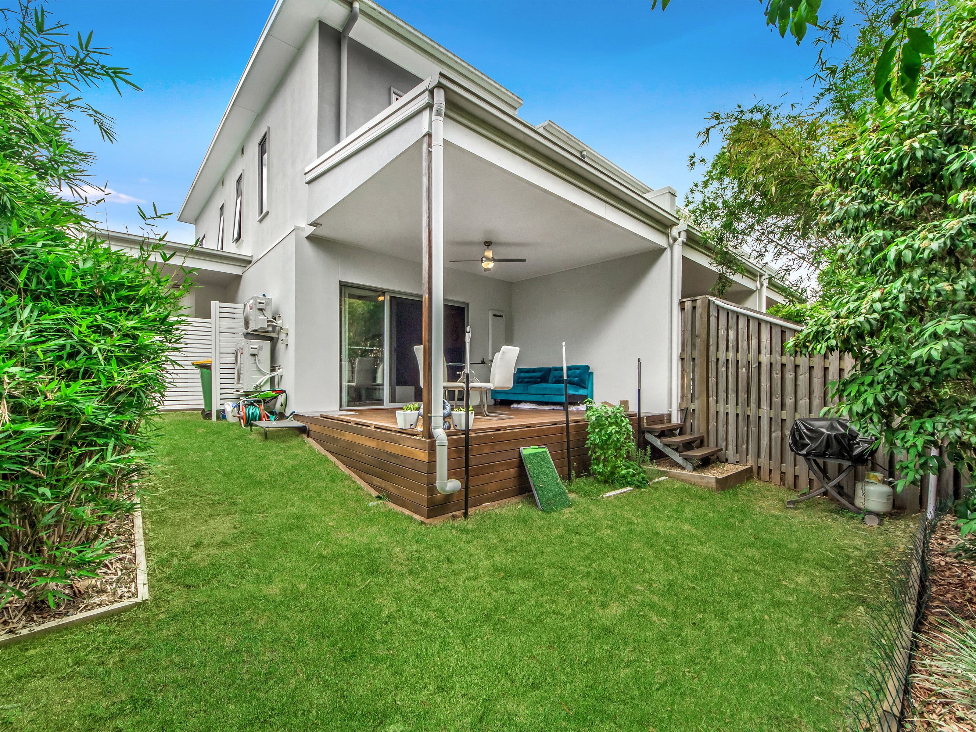 37 Azure Way, Hope Island QLD 4212, Hope Island - Thumbnail 2