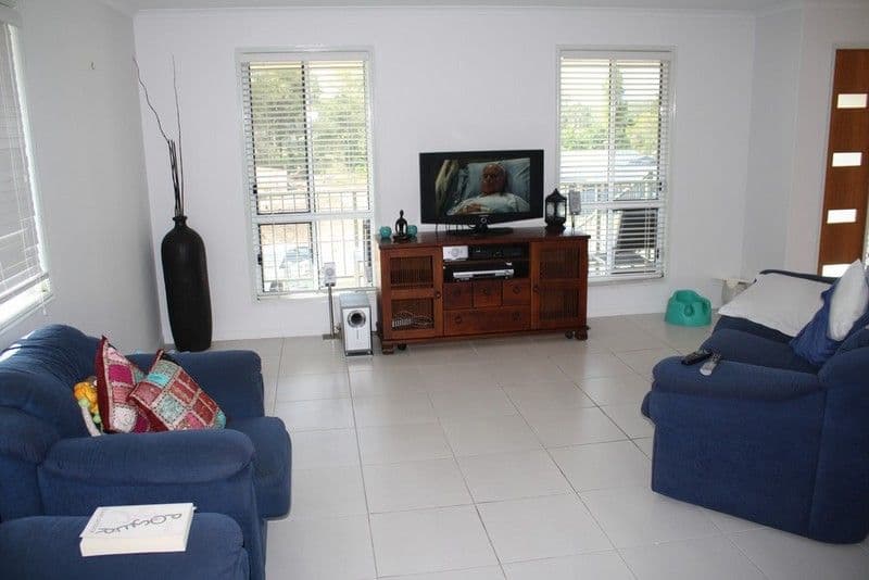23 Marina Avenue, BOYNE ISLAND QLD 4680, Boyne Island - Thumbnail 2