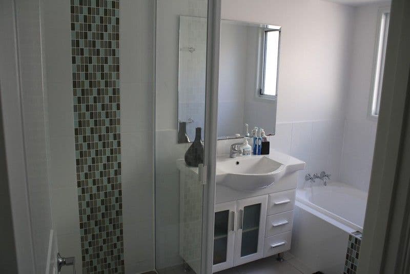 23 Marina Avenue, BOYNE ISLAND QLD 4680, Boyne Island - Thumbnail 7