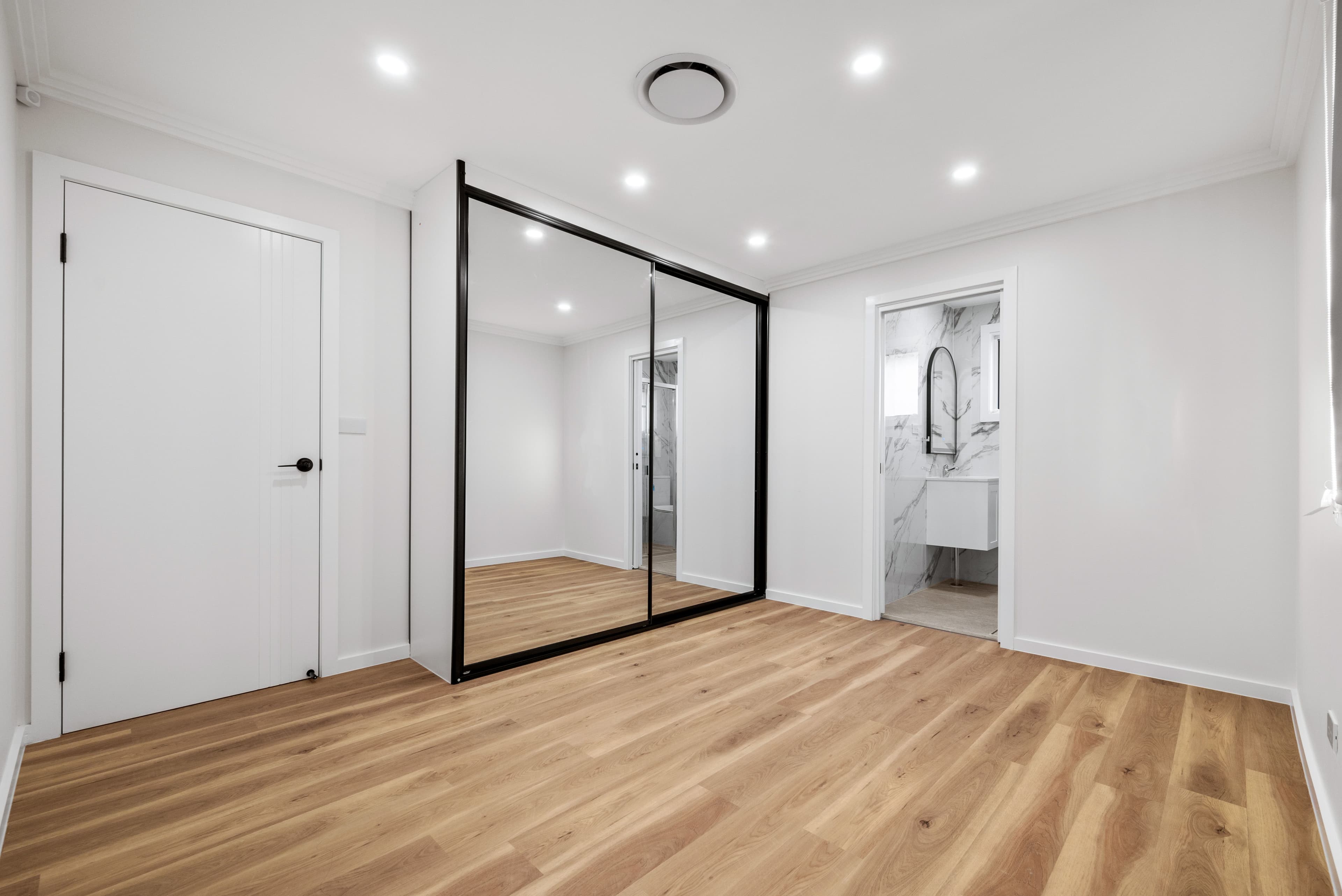 52 Lorikeet Avenue, Ingleburn NSW 2565, Ingleburn - Thumbnail 8