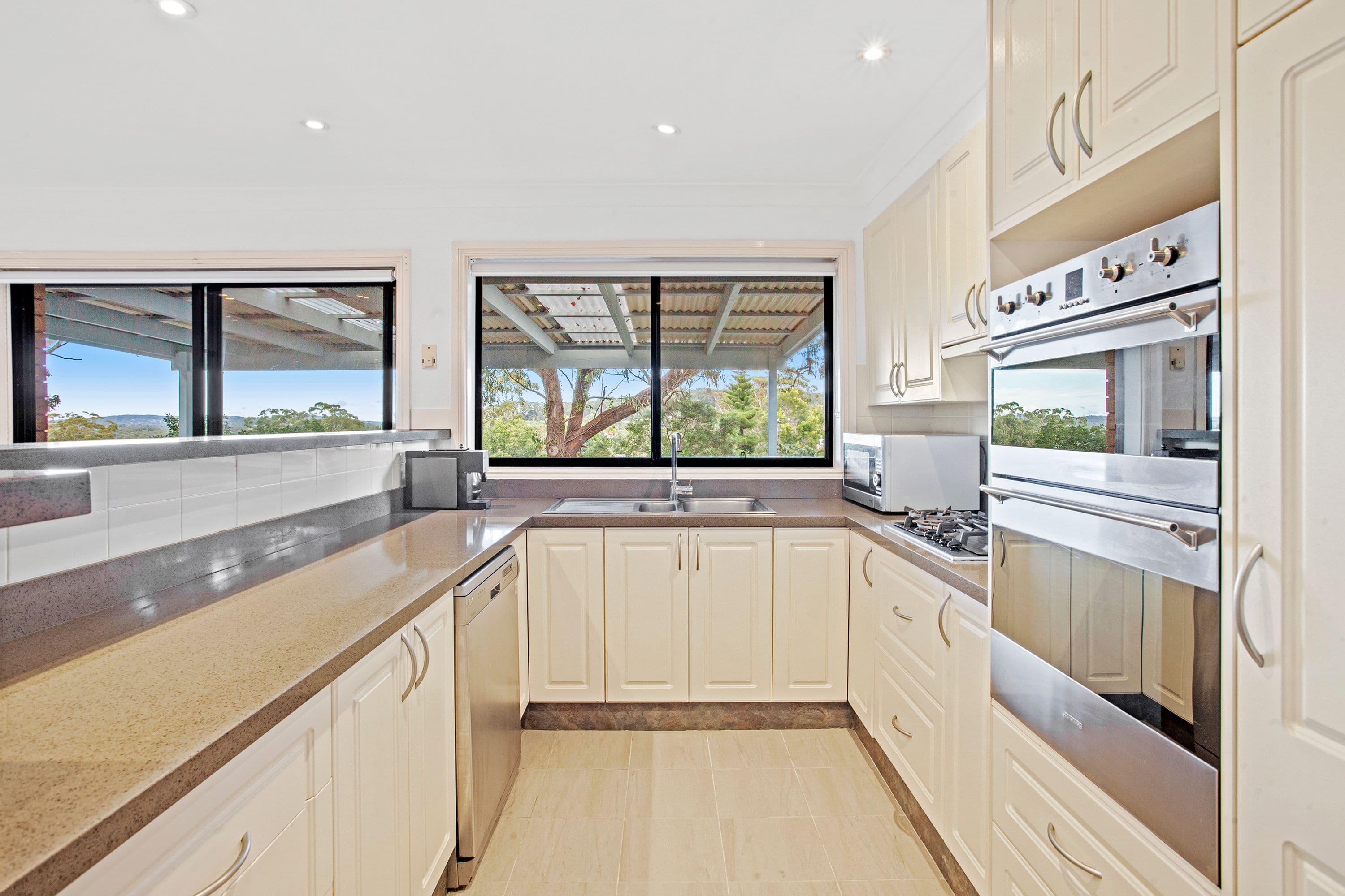 33 Kilkenny Parade, Berkeley Vale NSW 2261, Berkeley Vale - Thumbnail 3