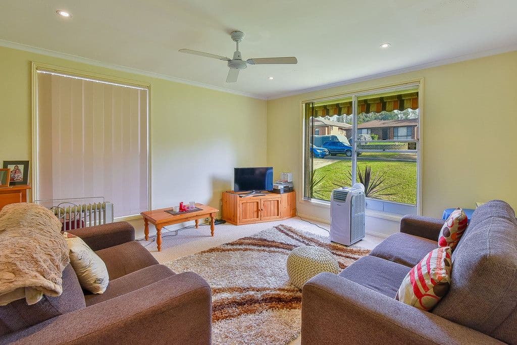 37 Bannockburn Avenue, St Andrews NSW 2566, St Andrews - Thumbnail 2