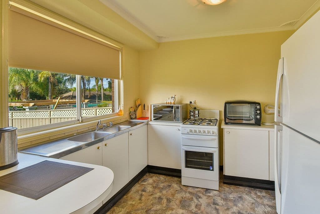 37 Bannockburn Avenue, St Andrews NSW 2566, St Andrews - Thumbnail 3