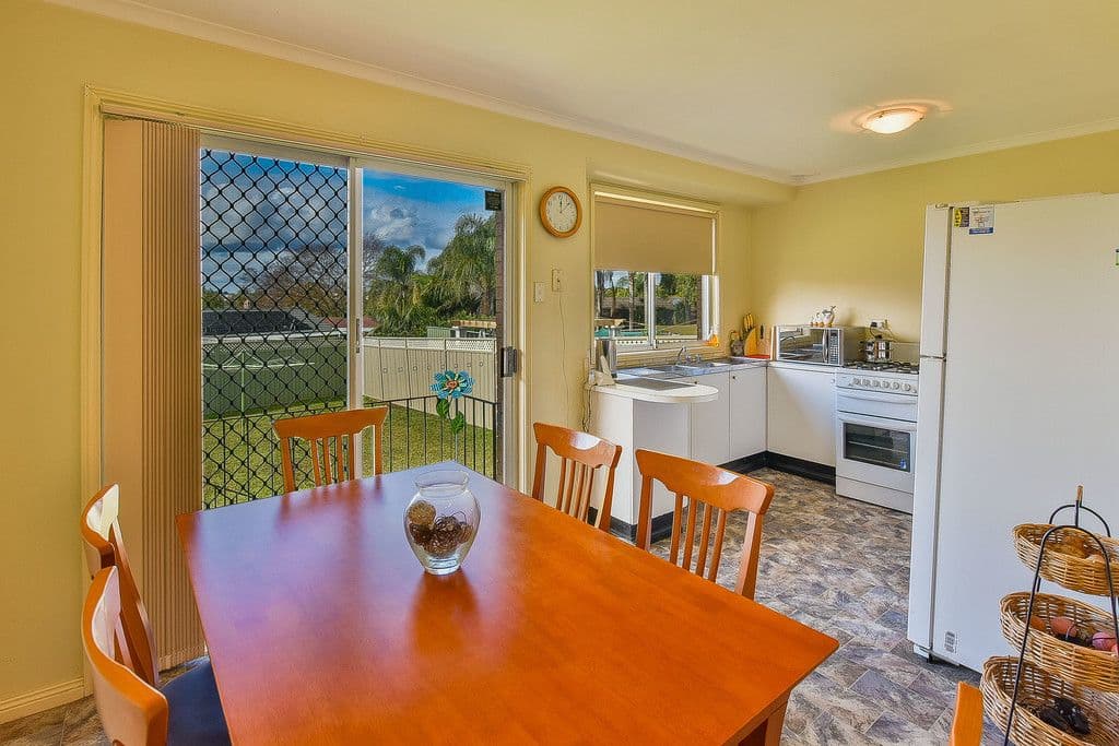 37 Bannockburn Avenue, St Andrews NSW 2566, St Andrews - Thumbnail 4