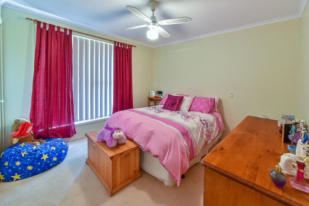 37 Bannockburn Avenue, St Andrews NSW 2566, St Andrews - Thumbnail 5