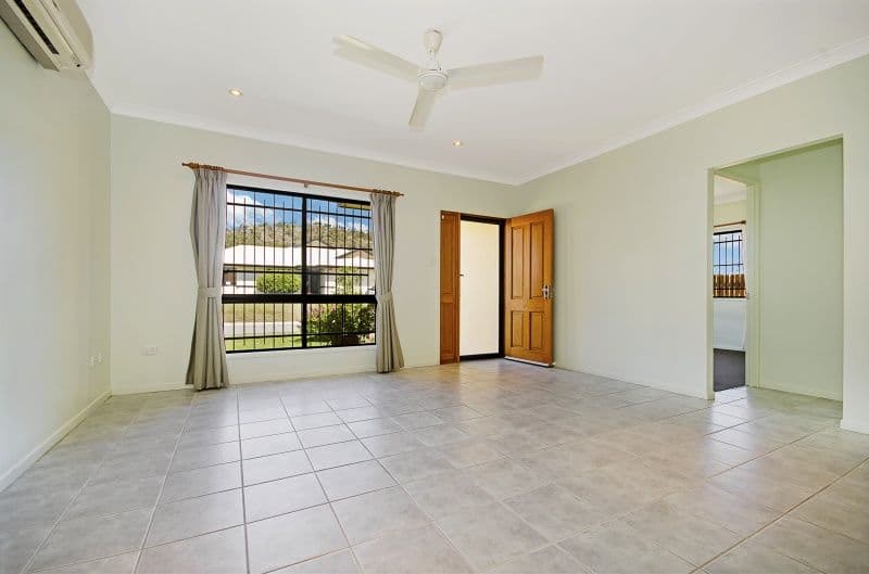 19 Monaro Circuit, MOUNT LOUISA QLD 4814, Mount Louisa - Thumbnail 6