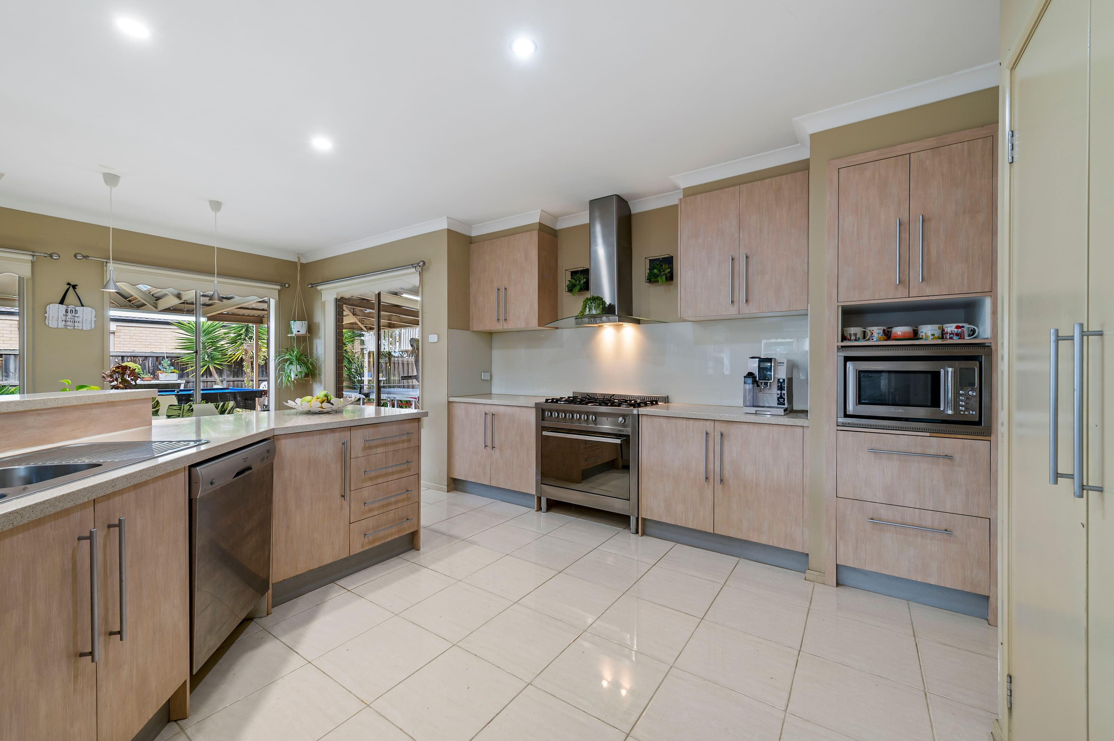 13 Chelsea Court, Burnside Heights VIC 3023, Burnside Heights - Thumbnail 4