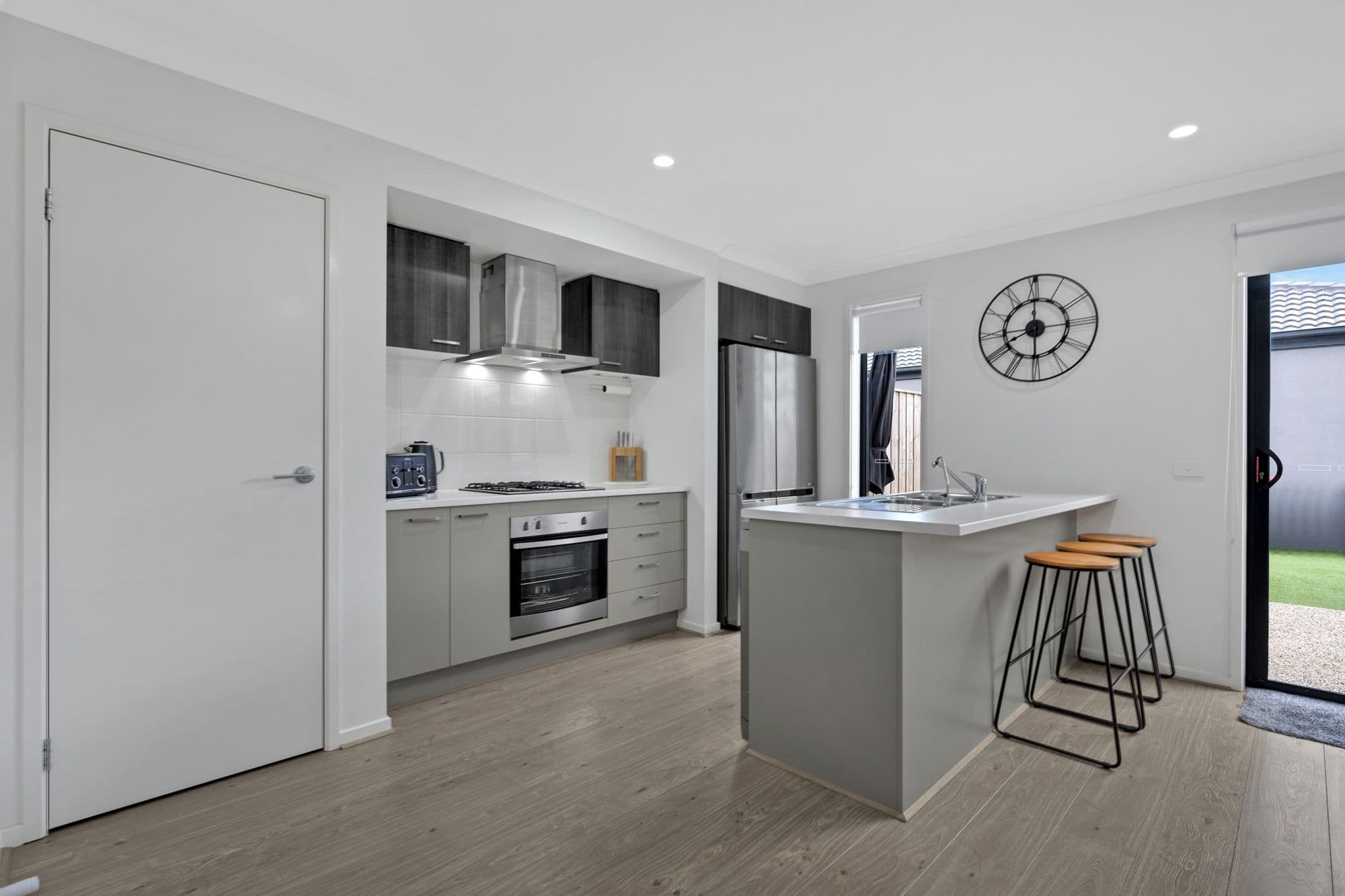 285 Dunnings Road, Point Cook VIC 3030, Point Cook - Thumbnail 3