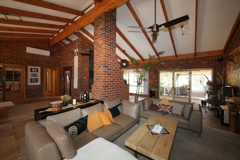 22 Galilee Way, WOORREE WA 6530, Woorree - Thumbnail 2