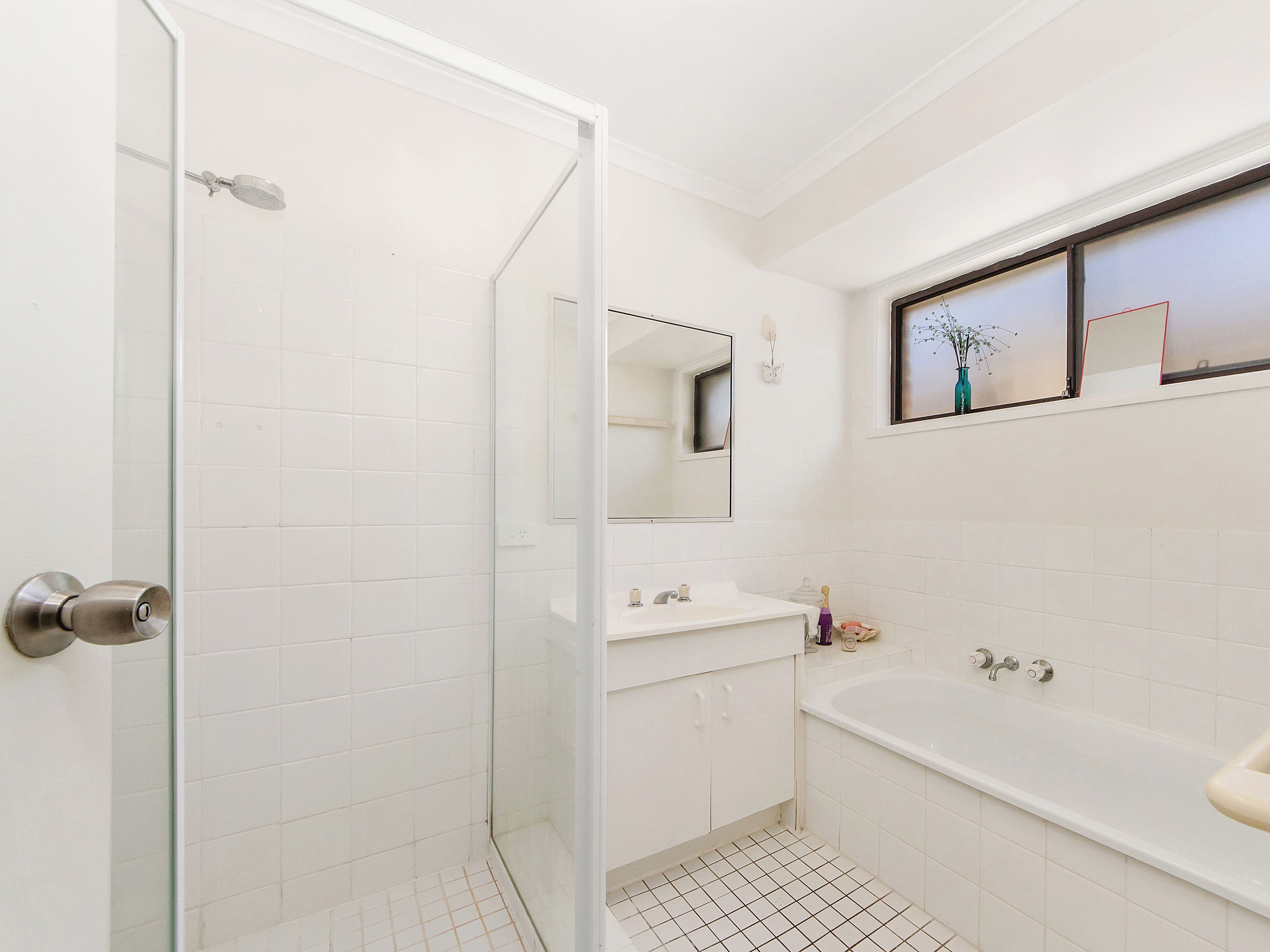 9 Robin Joy Close, Labrador QLD 4215, Labrador - Thumbnail 2