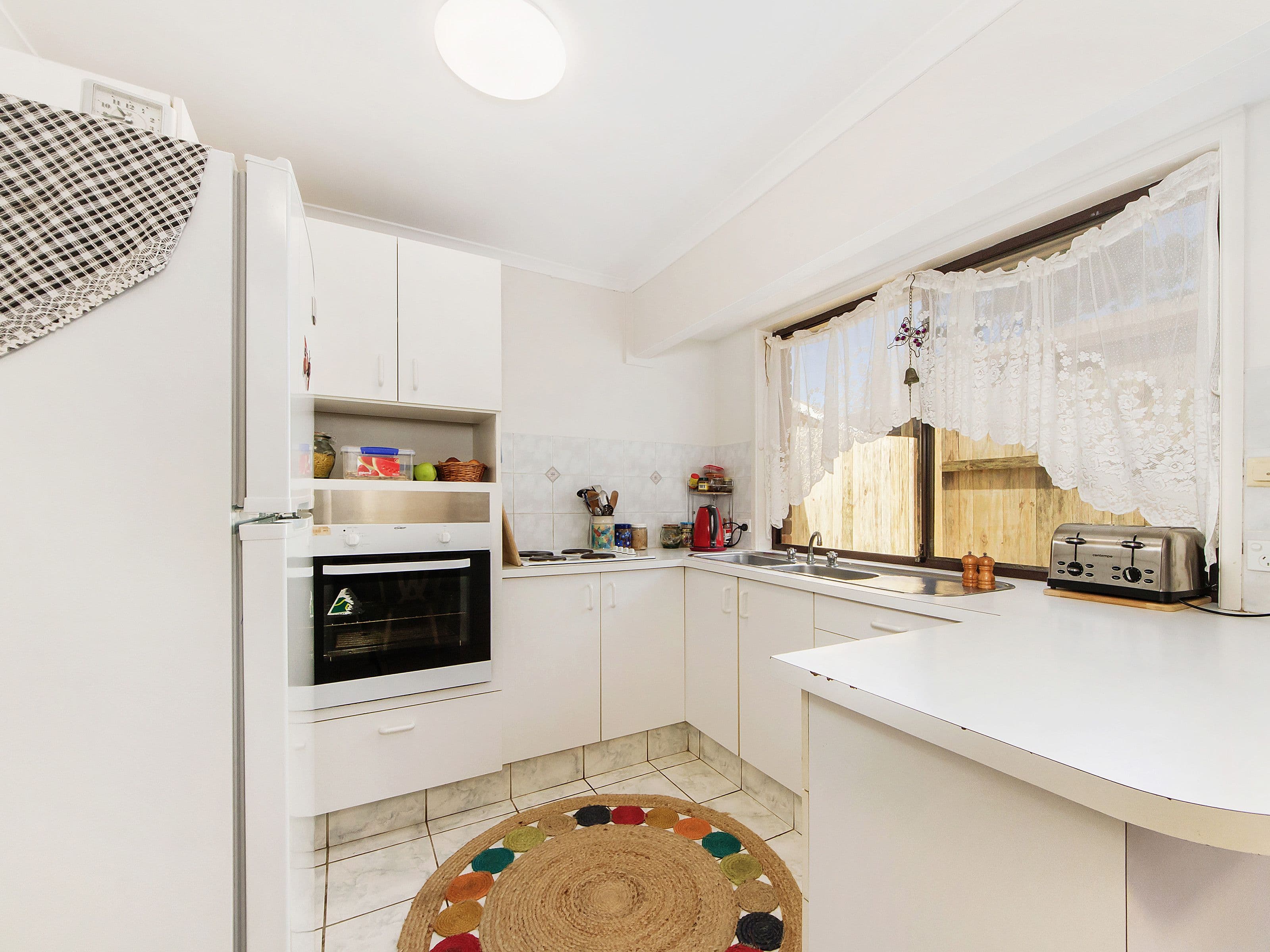 9 Robin Joy Close, Labrador QLD 4215, Labrador - Thumbnail 3