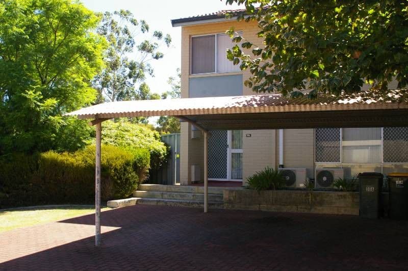 30a Casserley Avenue, GIRRAWHEEN WA 6064, Girrawheen - Thumbnail 2