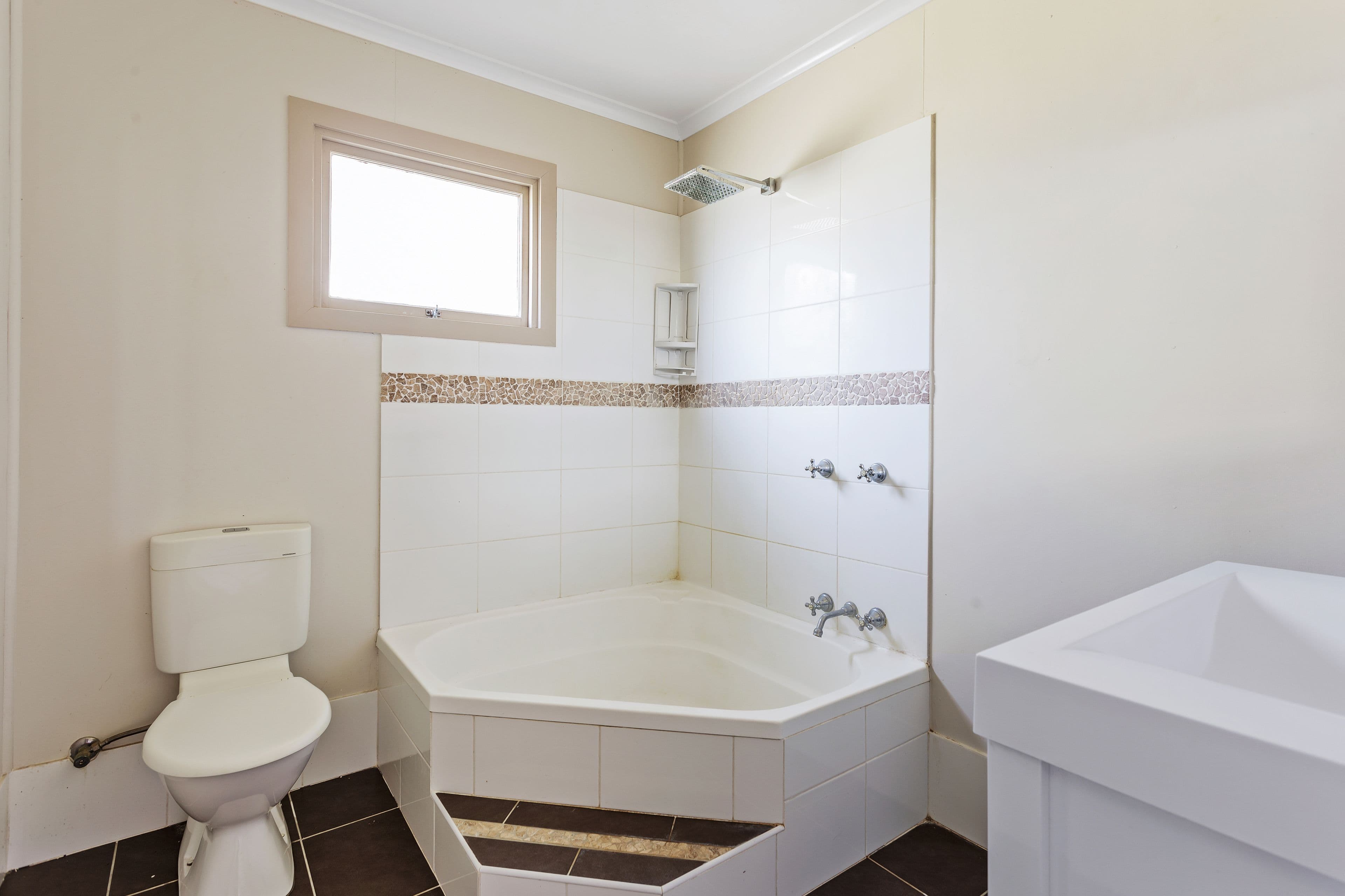 17 James Street, Millmerran QLD 4357, Millmerran - Thumbnail 7