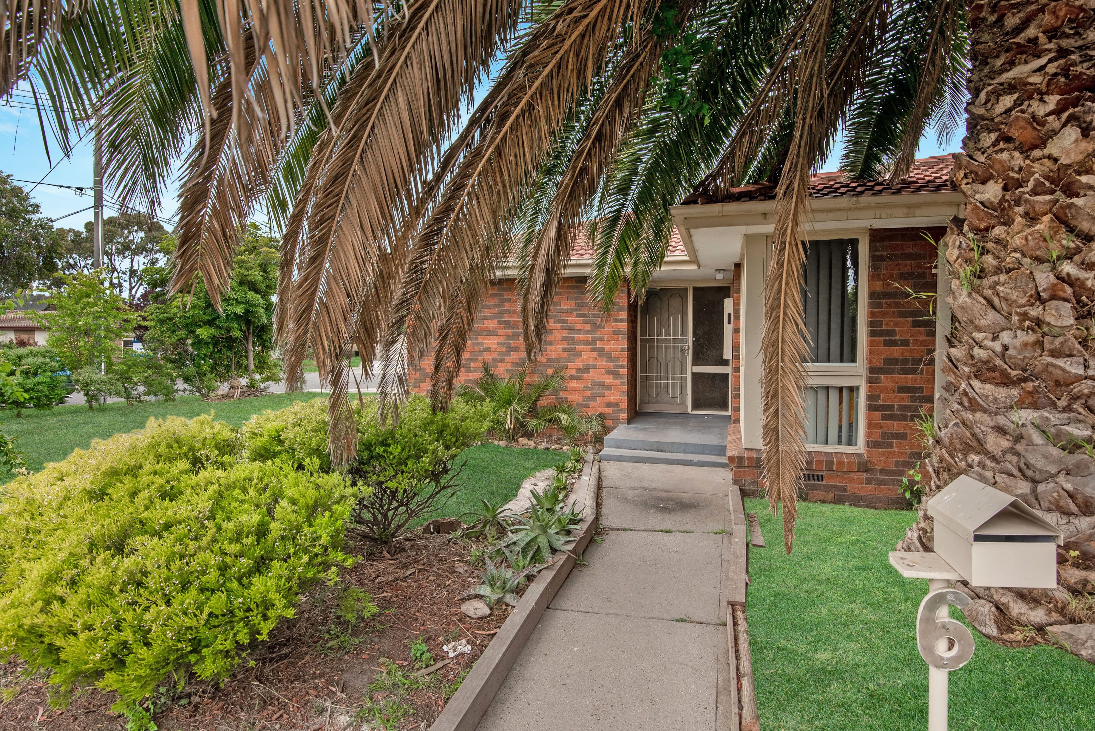 6 Maywood Drive, Epping VIC 3076, Epping - Thumbnail 2