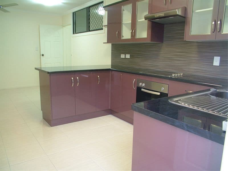 21  Warburton Street, NORTH WARD QLD 4810, North Ward - Thumbnail 2