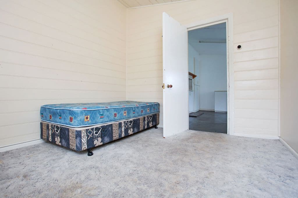 9 Harrison Street, Camperdown VIC 3260, Camperdown - Thumbnail 5