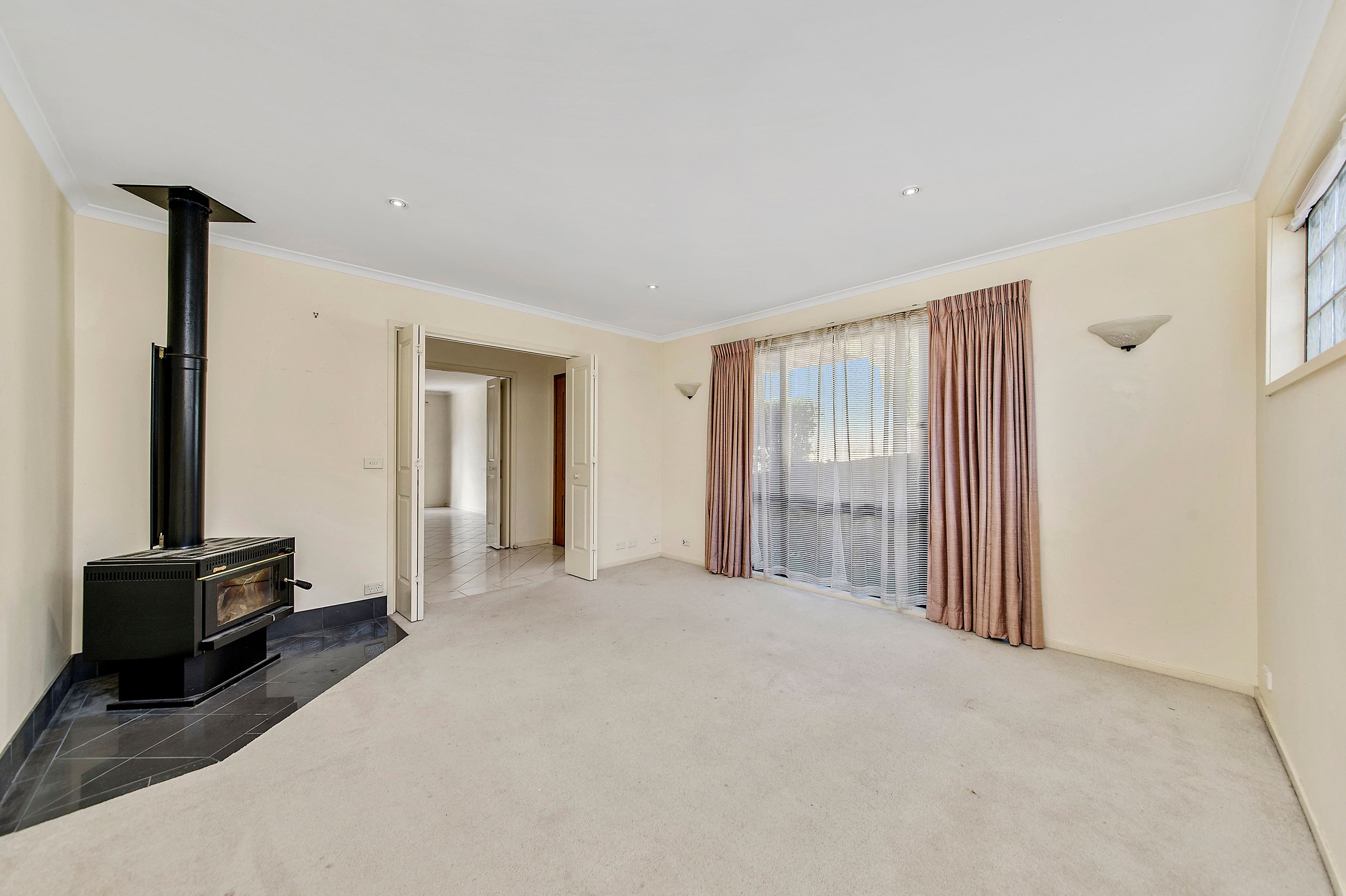 47 Macrossan Crescent, Latham ACT 2615, Latham - Thumbnail 2