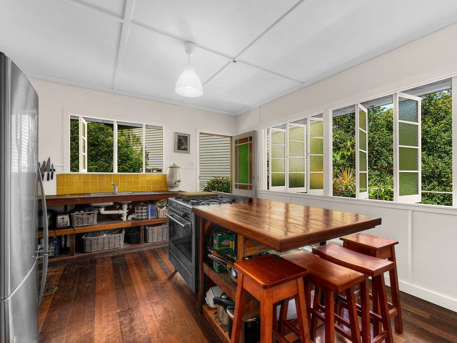 93 Gordon Road, Bardon QLD 4065, Bardon - Thumbnail 6