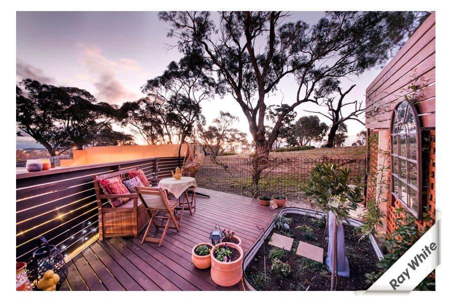 8 Proserpine Circuit, Amaroo ACT 2914, Amaroo - Thumbnail 2