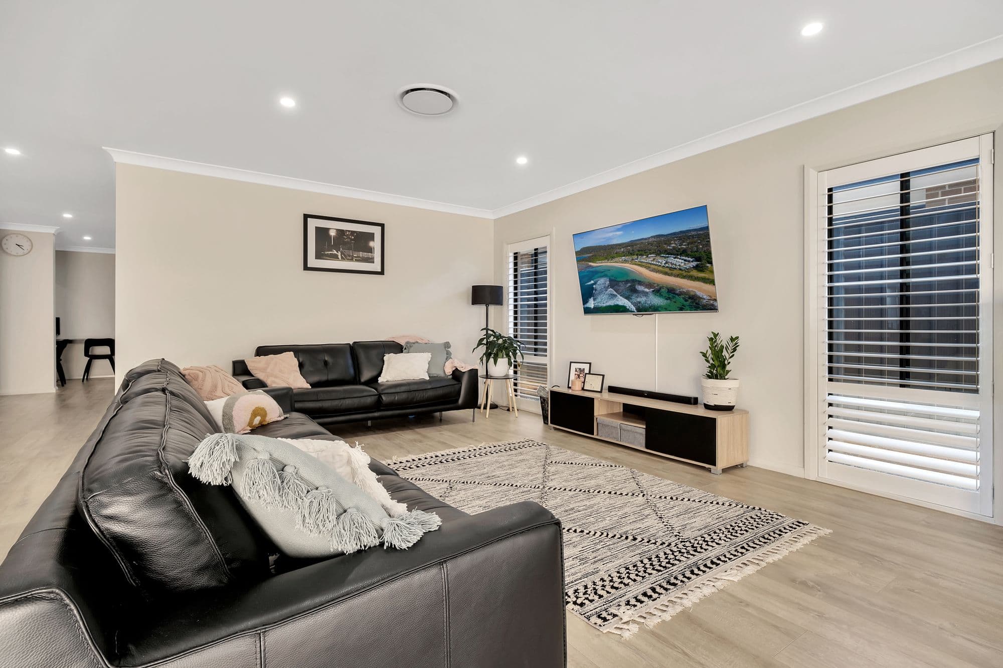 15 Nightshade Drive, Berkeley Vale NSW 2261, Berkeley Vale - Thumbnail 4