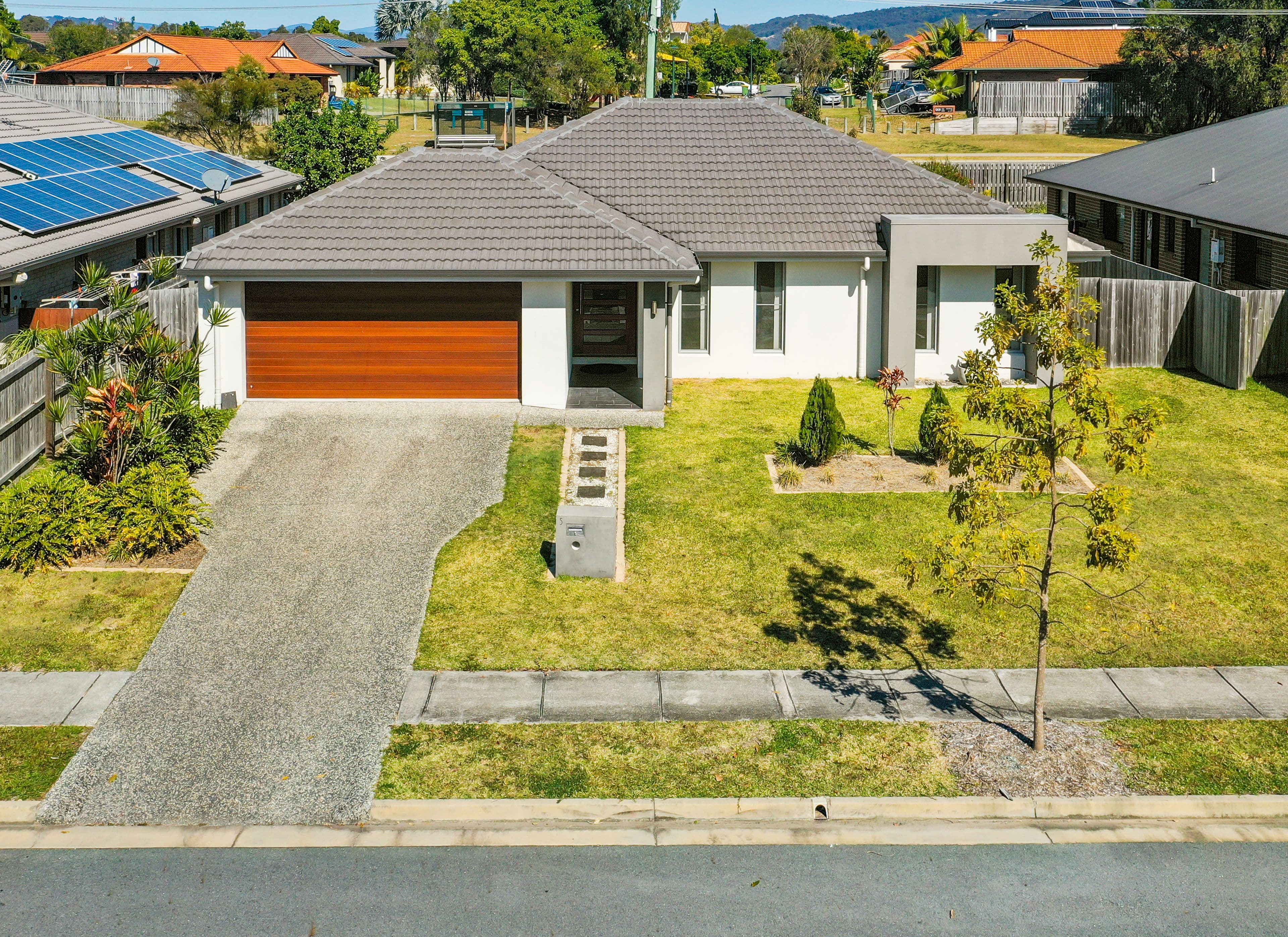 5 Sunrise Court, Merrimac QLD 4226, Merrimac - Image 1