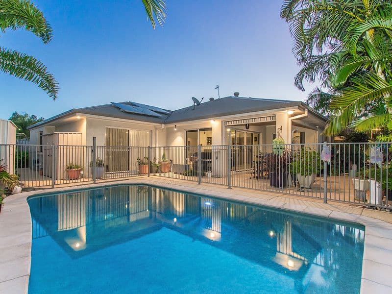 4 Ontario Court, Oxenford QLD 4210, Oxenford - Thumbnail 2