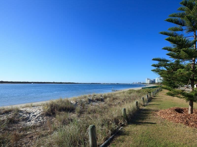 21 Middle Street, LABRADOR QLD 4215, Labrador - Image 1