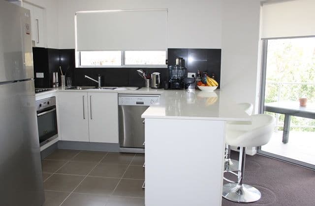21 Middle Street, LABRADOR QLD 4215, Labrador - Thumbnail 6