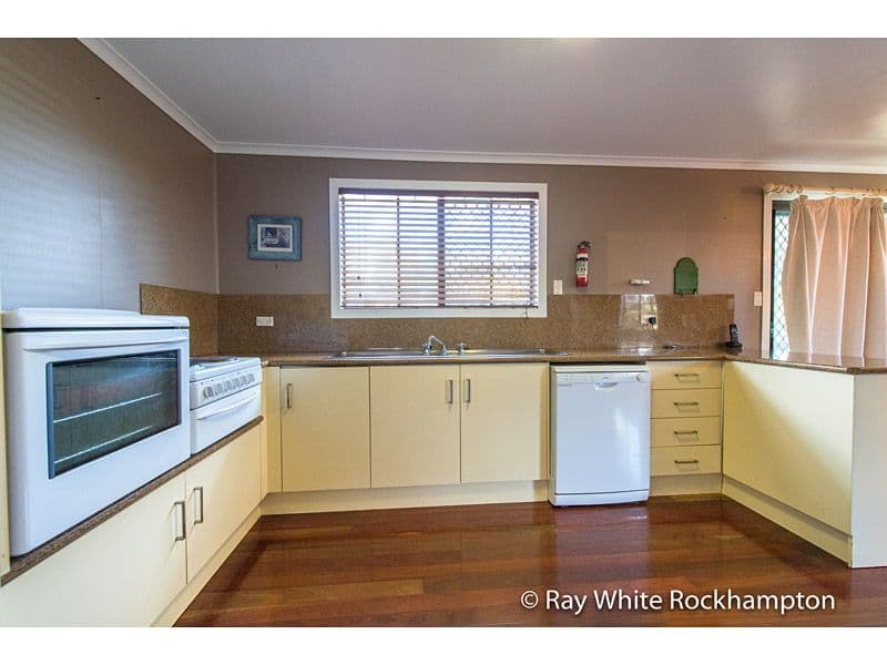 29 Geaney Street, Norman Gardens QLD 4701, Norman Gardens - Thumbnail 6