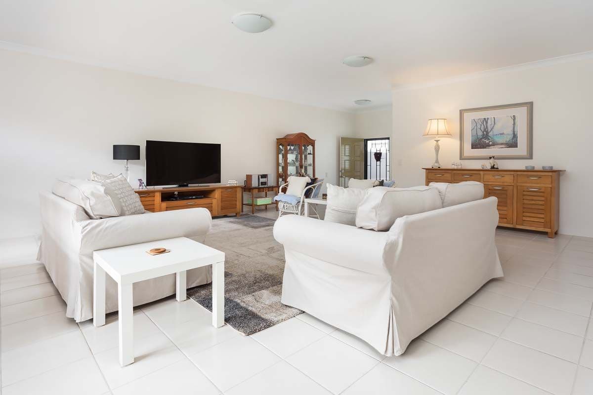 7 Greenway Circuit, Mount Ommaney QLD 4074, Mount Ommaney - Thumbnail 3