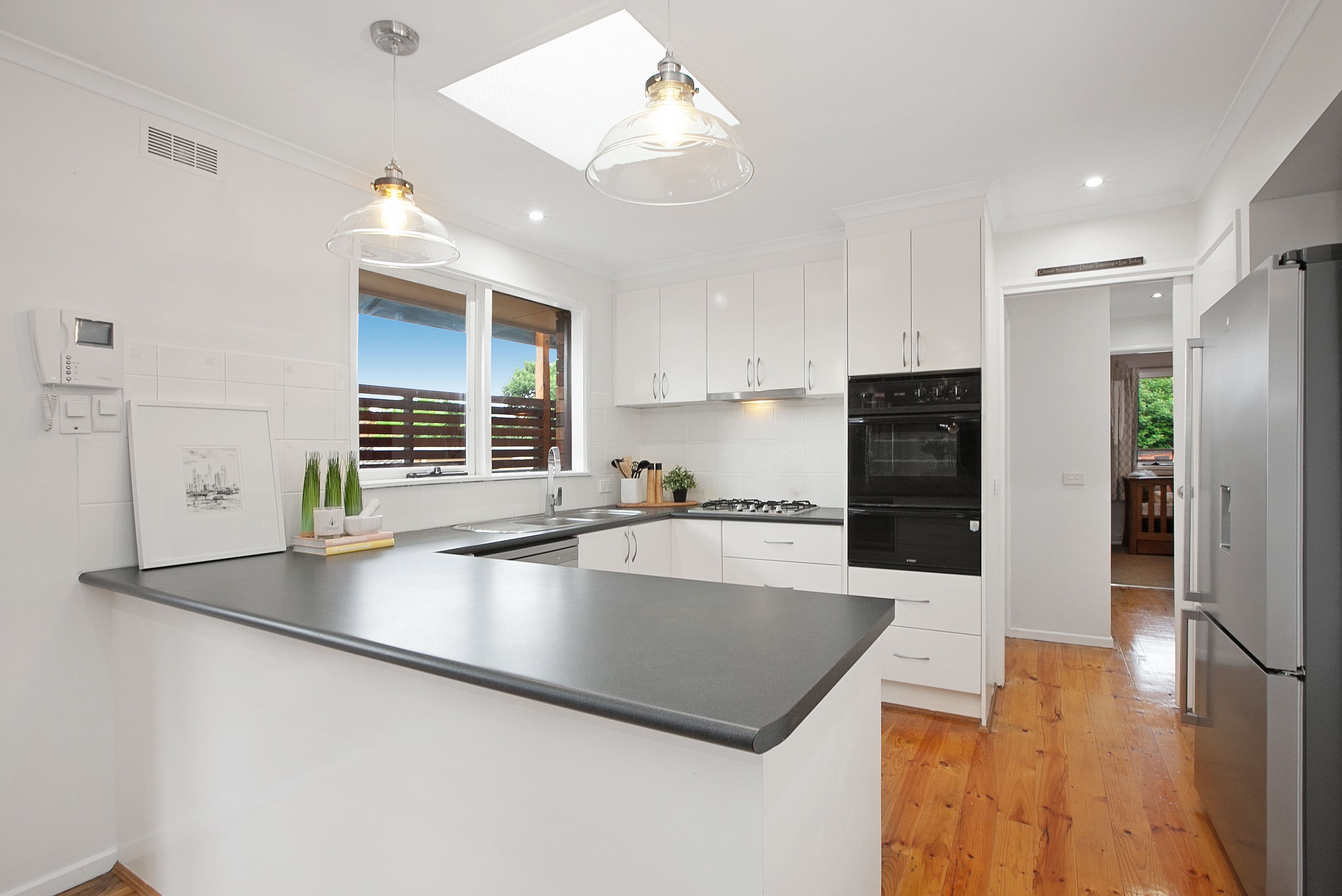 17 Tonyl Court, Greensborough VIC 3088, Greensborough - Thumbnail 7