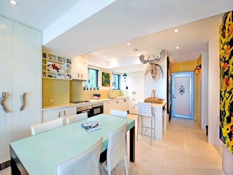 2 Goodwin Terrace, BURLEIGH HEADS QLD 4220, Burleigh Heads - Thumbnail 4