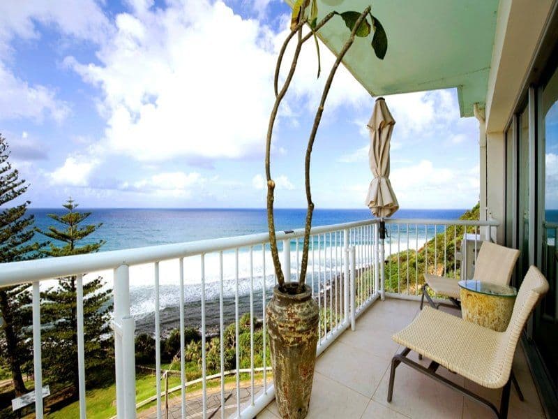 2 Goodwin Terrace, BURLEIGH HEADS QLD 4220, Burleigh Heads - Thumbnail 6