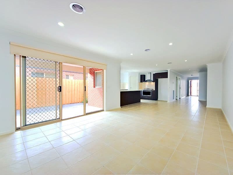 222 Bethany Road, TARNEIT VIC 3029, Tarneit - Thumbnail 2