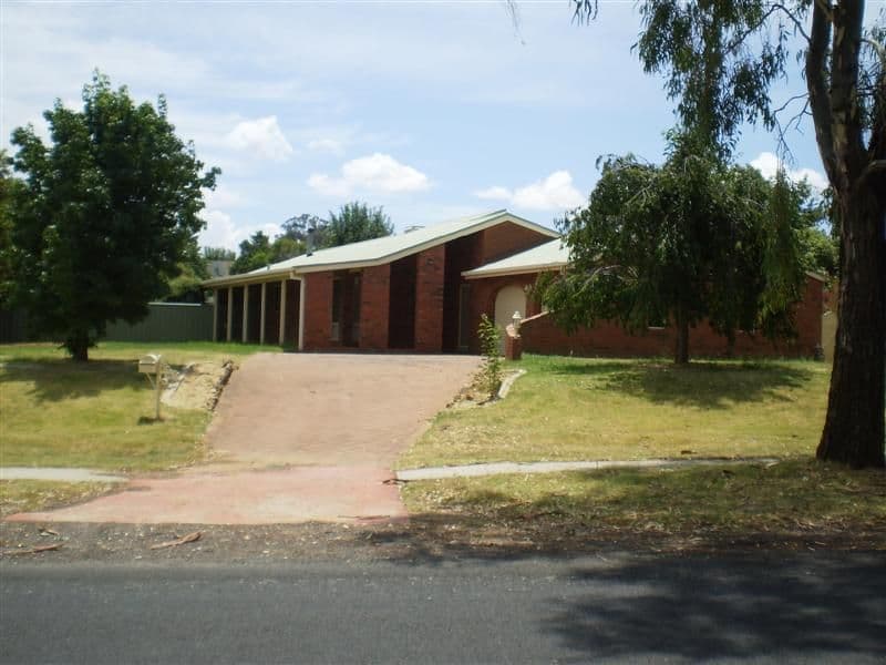 26 Evans Street, COWRA NSW 2794, Cowra - Image 1